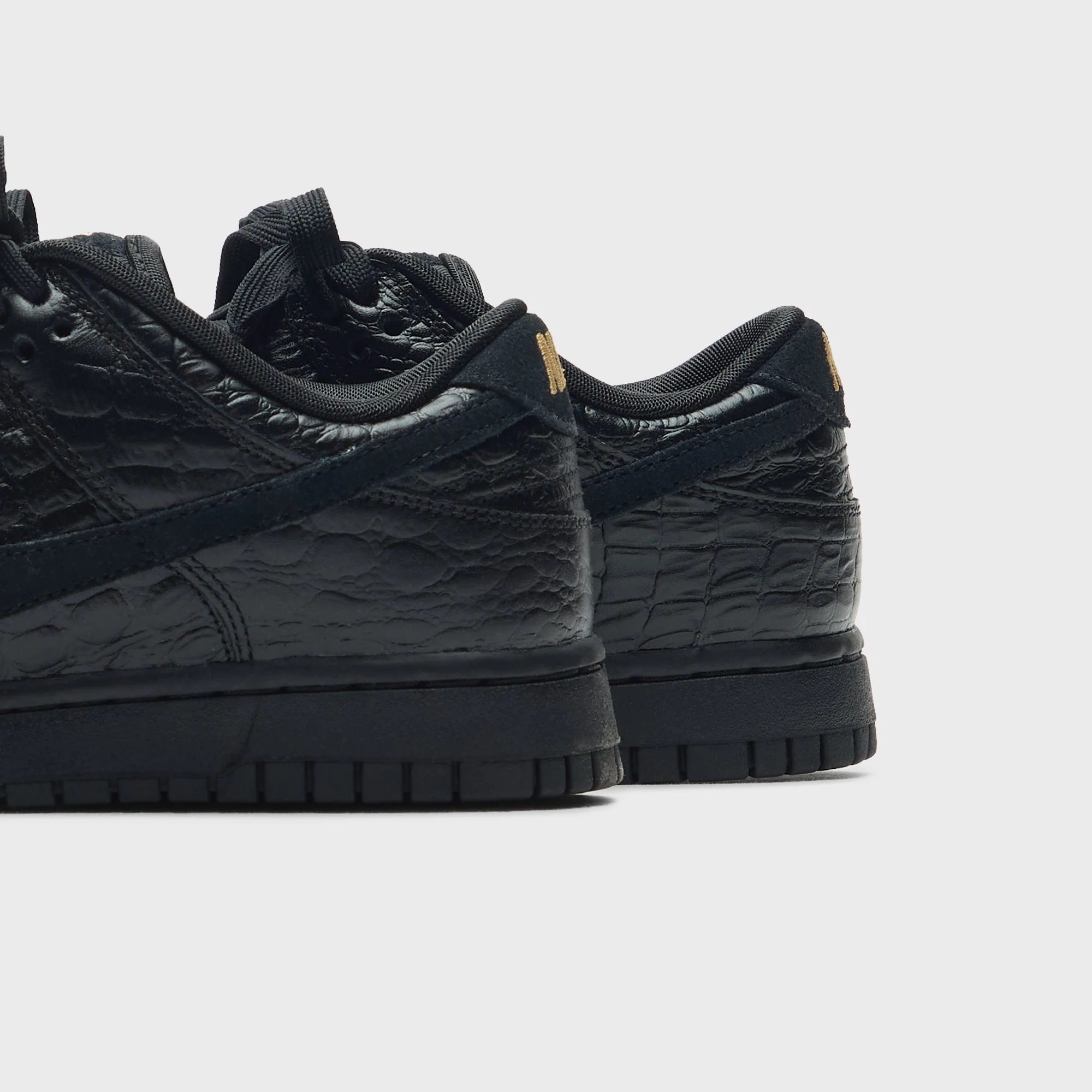 Nike WMNS Dunk Low - Black / Black / Metallic Gold / Off Noir - Image 3