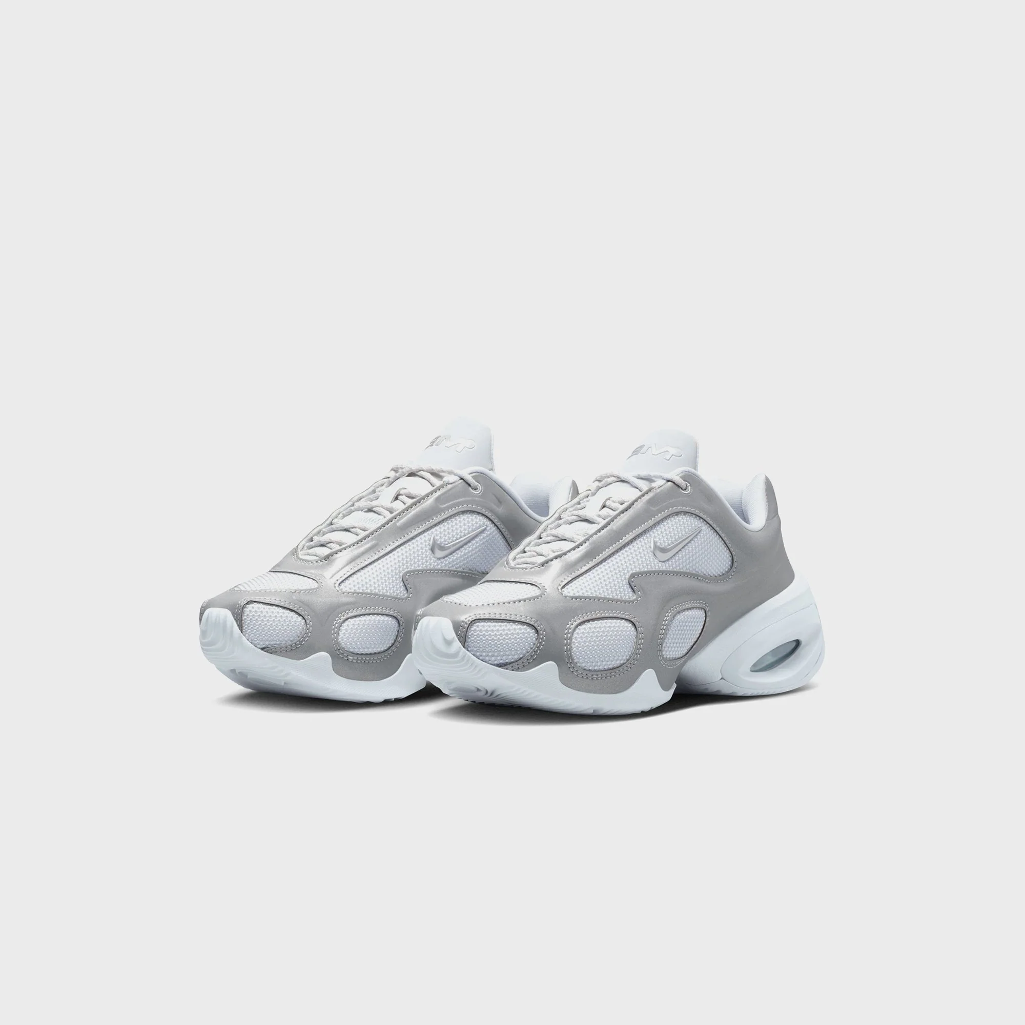 Nike WMNS Air Max Muse - Reflective Pure Platinum / Metallic Silver - Image 3