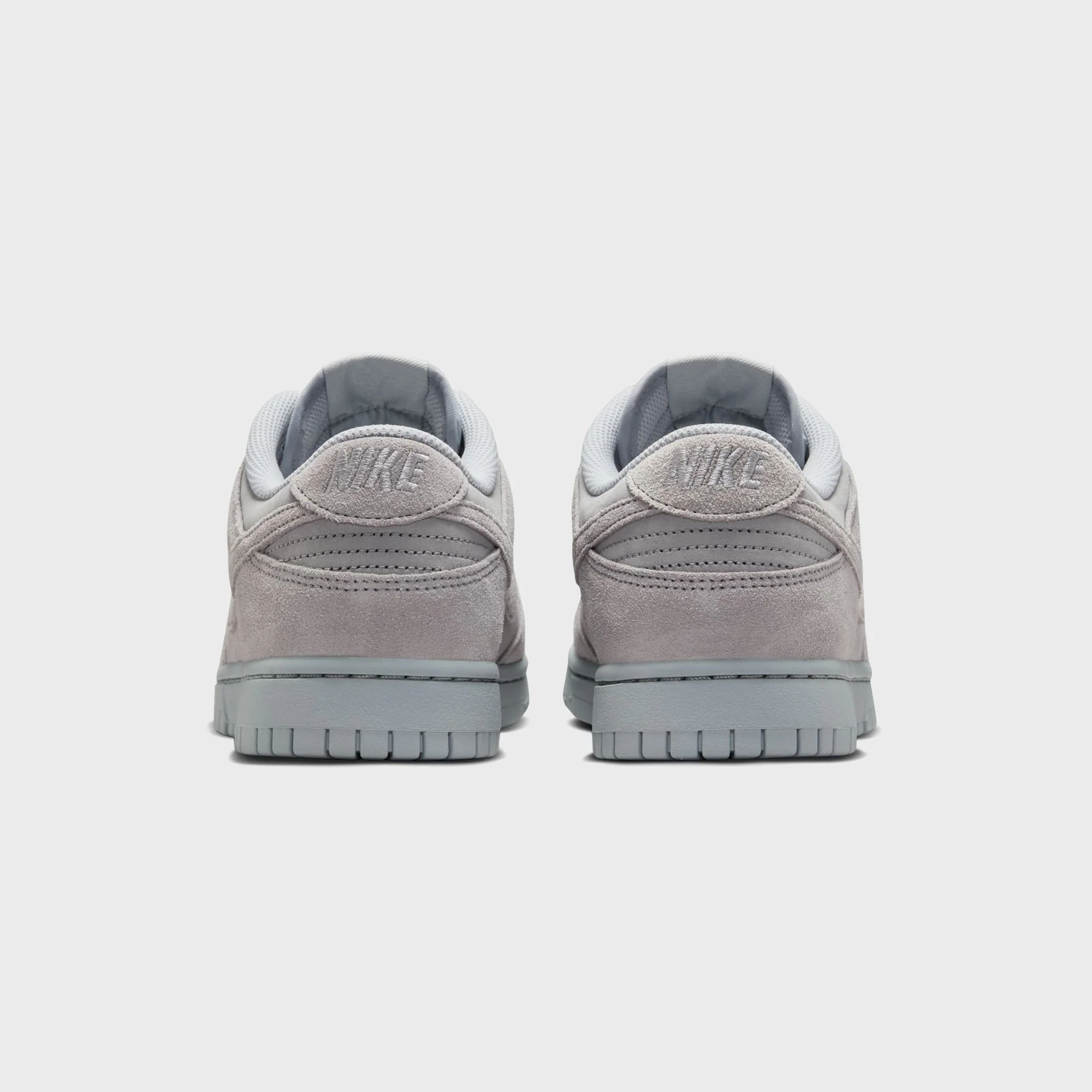 Nike Dunk Low Retro SE - Wolf Grey - Image 6