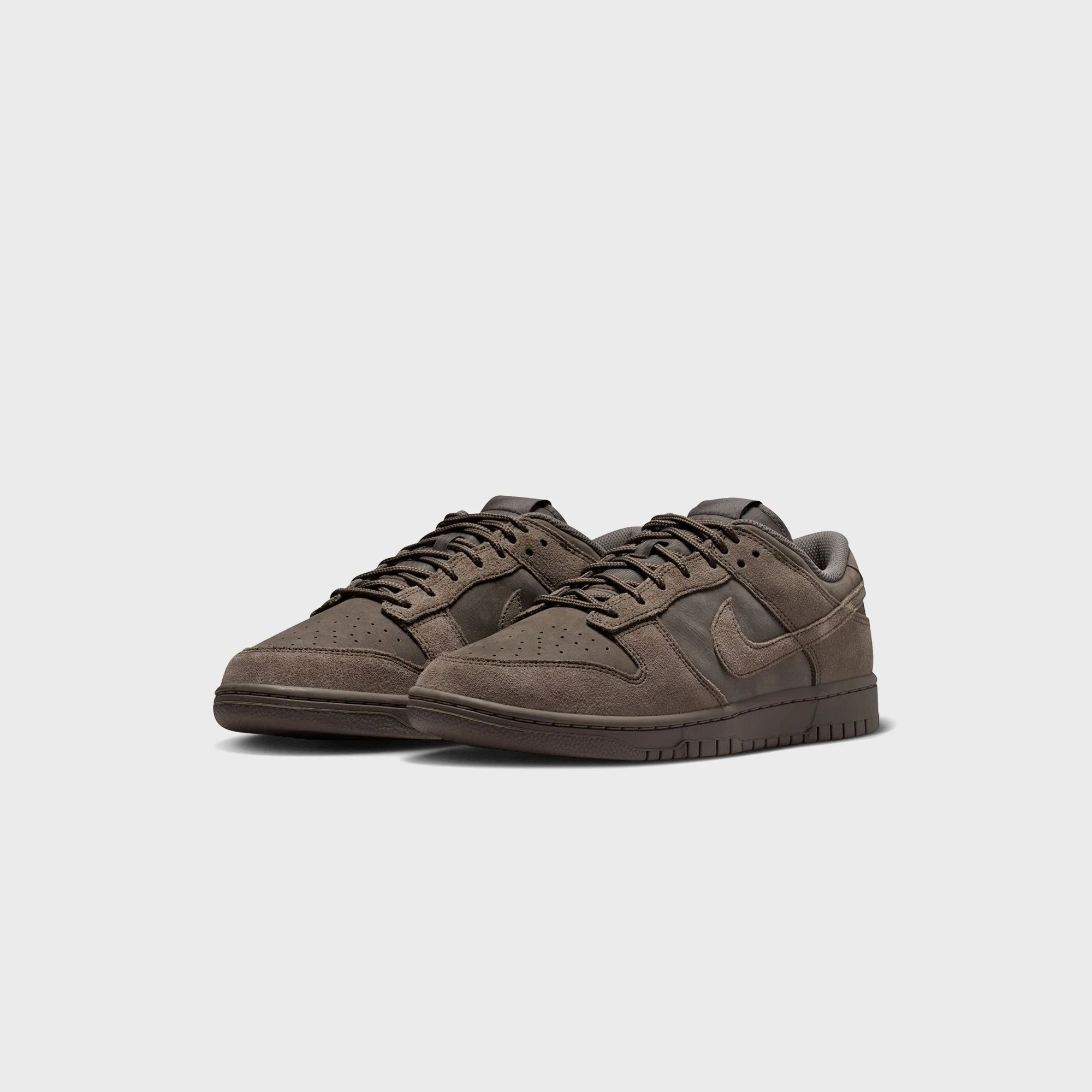 Nike Dunk Low Retro SE - Cave Stone / Cave Stone / Cave Stone - Image 2