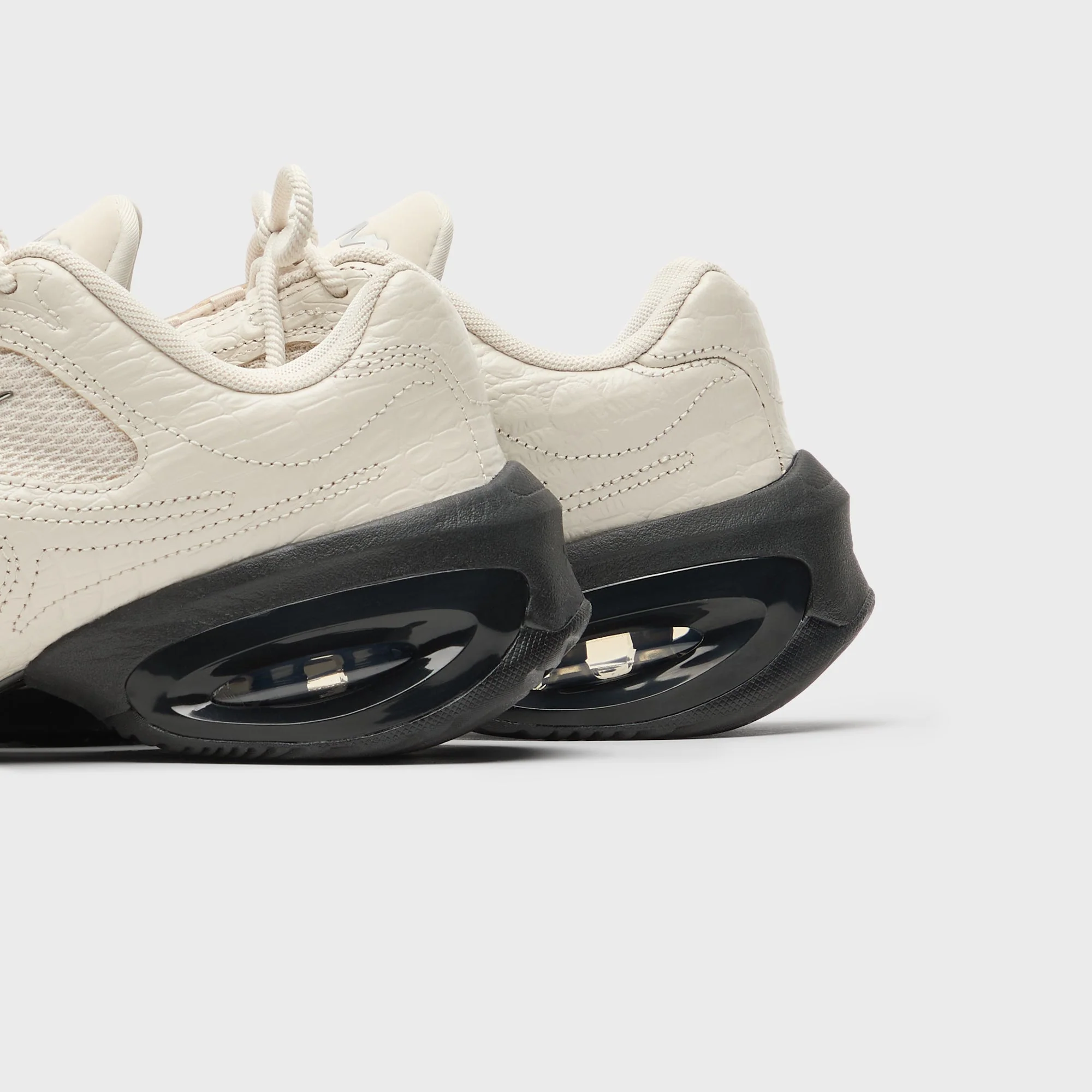 Nike WMNS Air Max Muse SE - Light Orewood Brown / Metallic Silver / Black - Image 11
