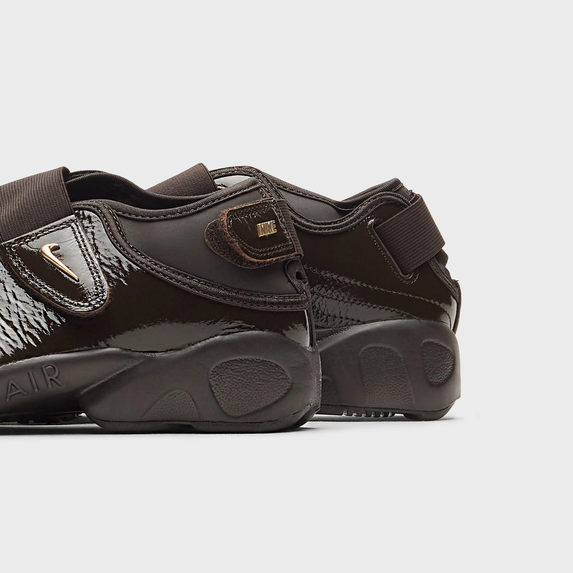 Nike WMNS Air Rift - Velvet Brown / Metallic Gold - Image 3
