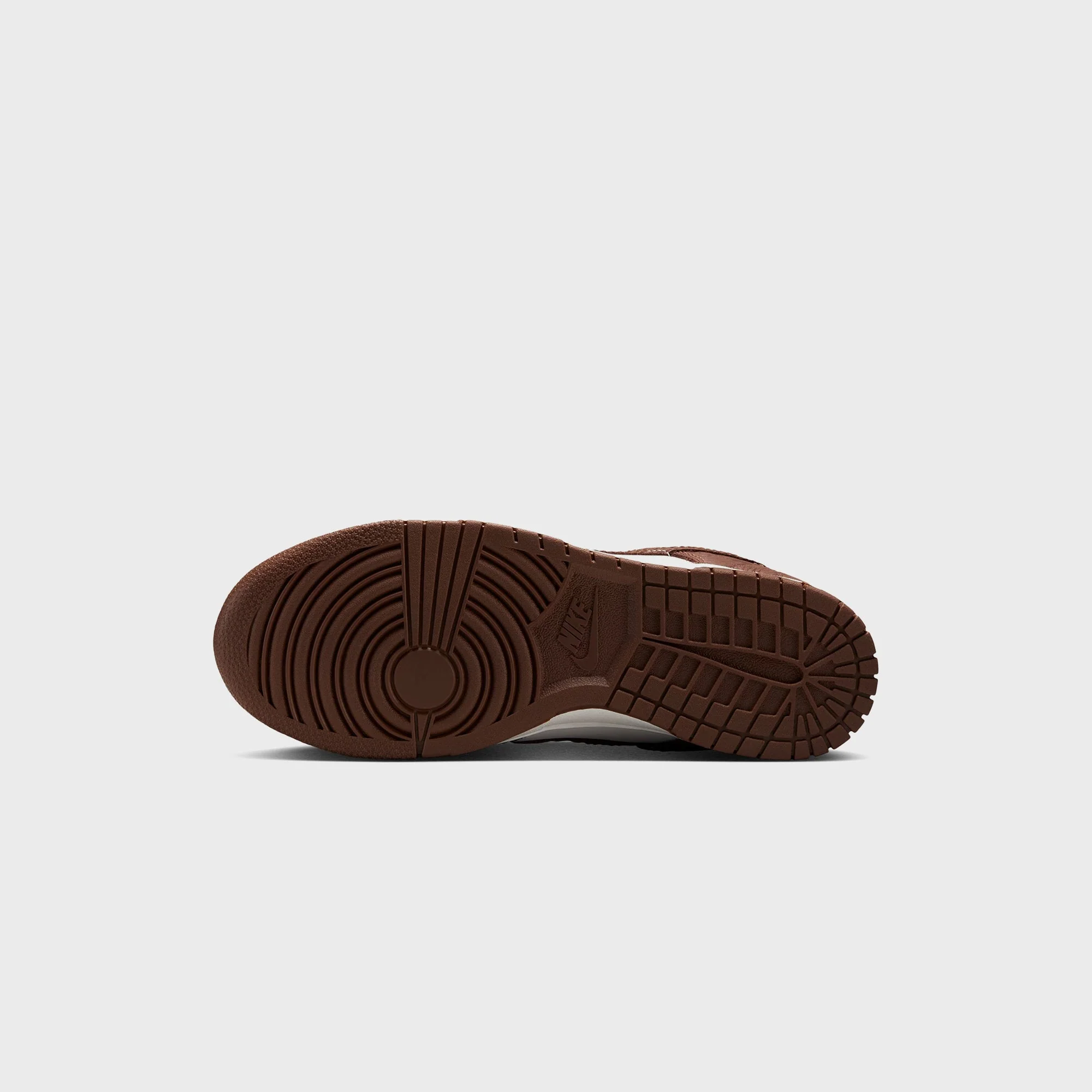 Nike WMNS Dunk Low - Sail / Fauna Brown / Metallic Gold - Image 8