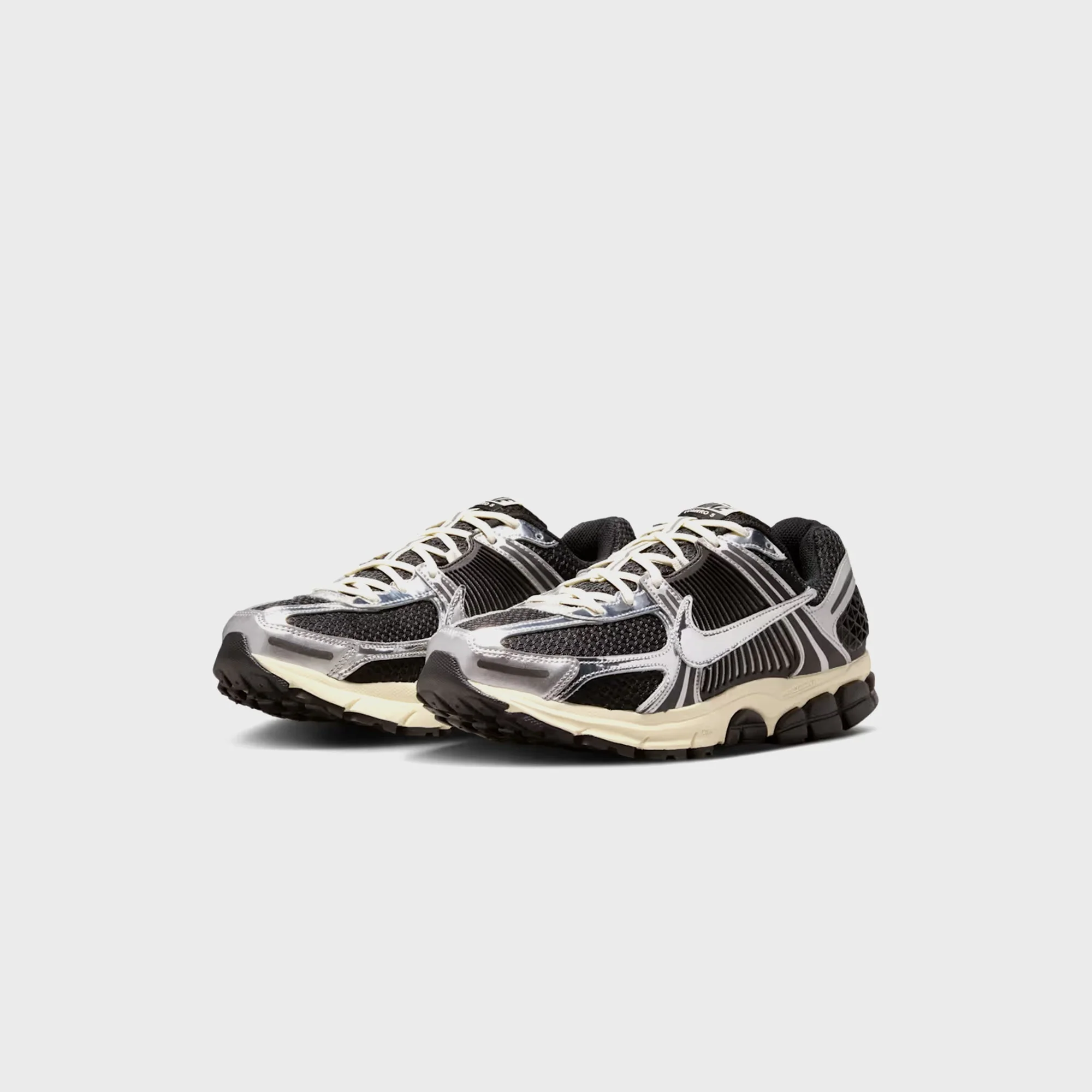 Nike Zoom Vomero 5 - Black / Metallic Silver / Coconut Milk / Chrome - Image 2
