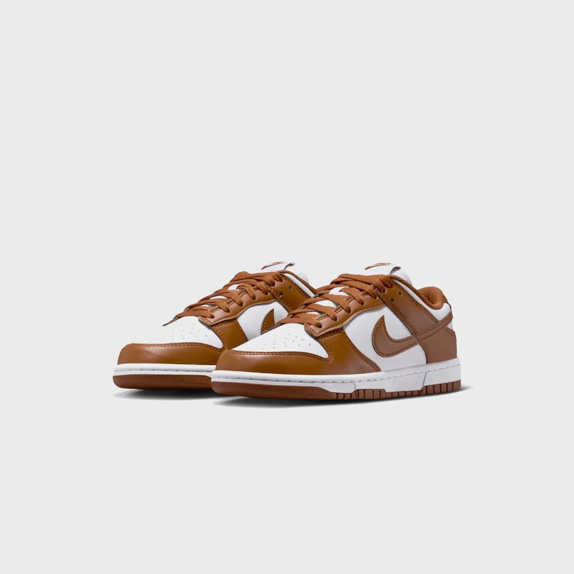 Nike WMNS Dunk Low - Sail / White / Light British Tan - Image 2