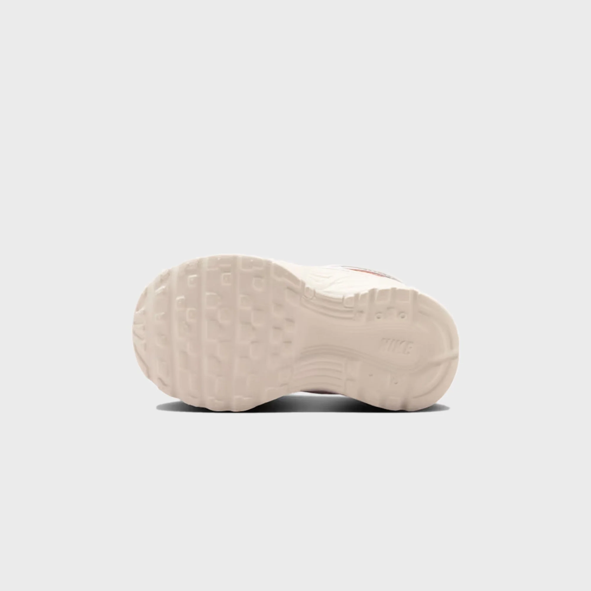 Nike TD P-6000 - Light Bone / Sail / Pale Ivory / Black - Image 5
