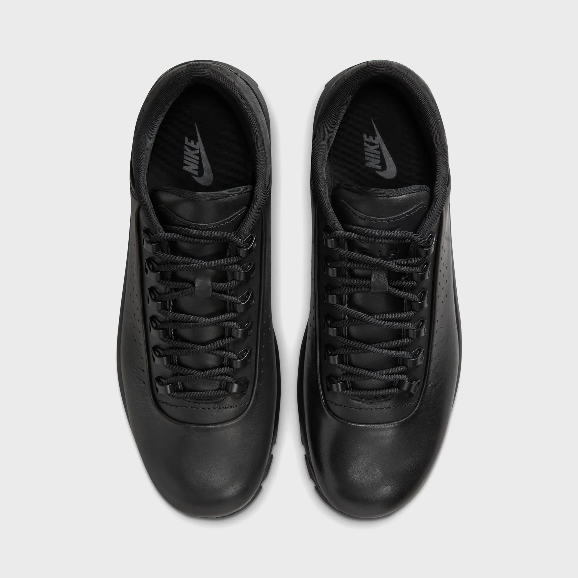 Nike Air Max Goadome Low - Black - Image 4