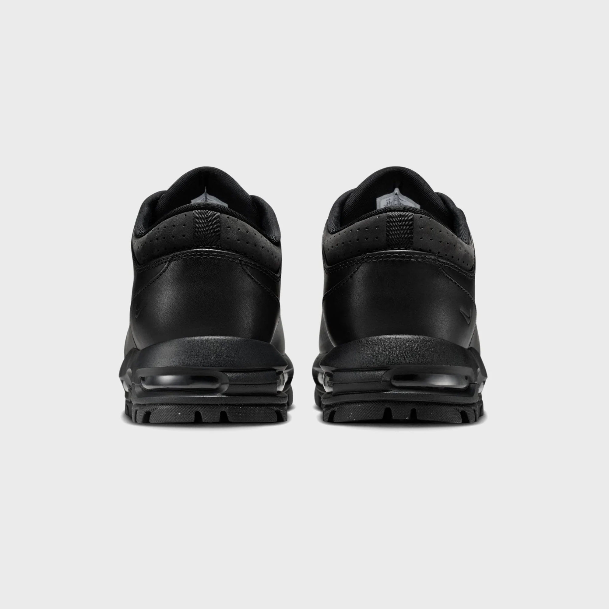 Nike Air Max Goadome Low - Black - Image 5