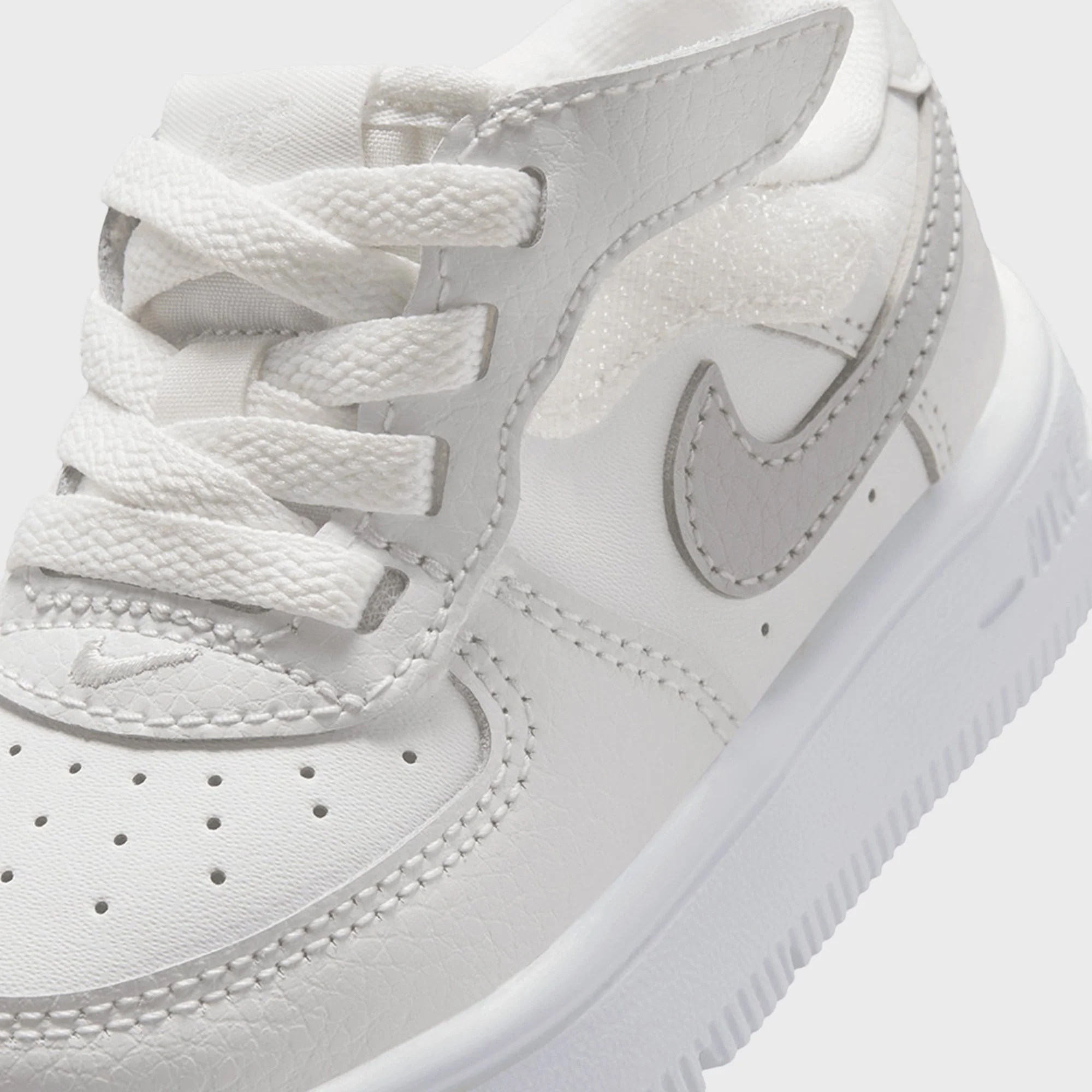 Nike TD Force 1 Low Essential+ Easyon - Summit White / Vast Grey / Platinum Tint - Image 5