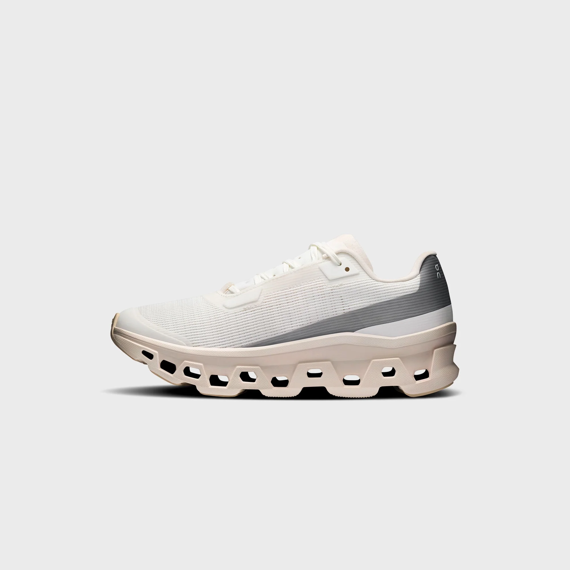 On Running WMNS Cloudmonster Void - Ivory / Seashell - Image 3
