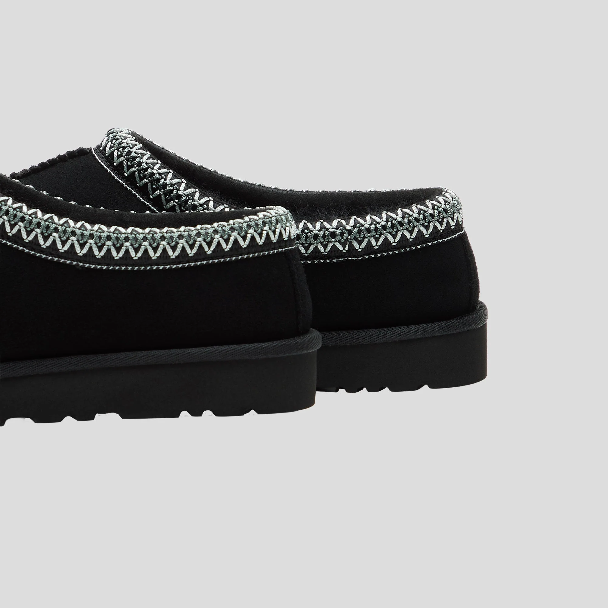 UGG WMNS Tasman II - Black - Image 3