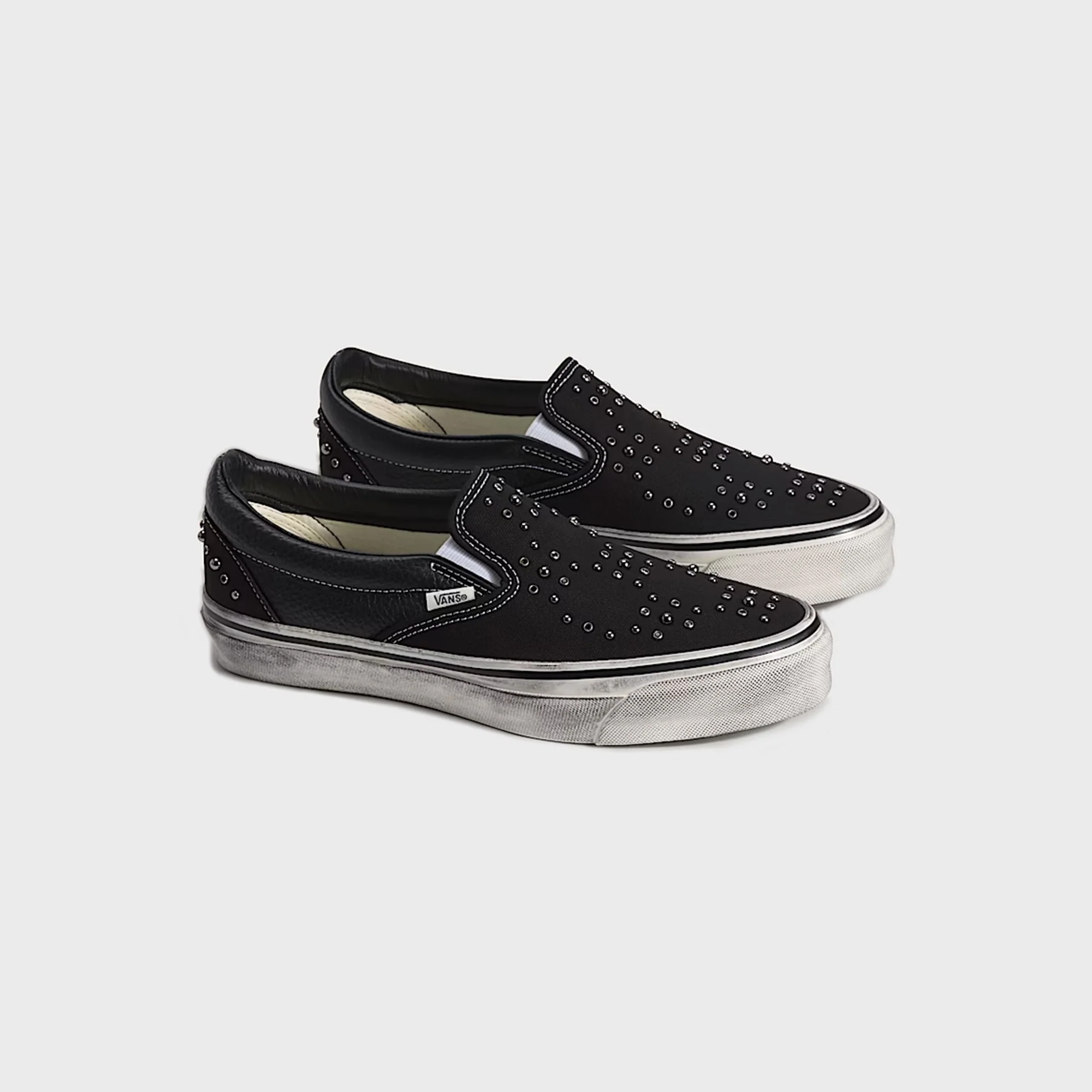 VANS Premium Classic Slip-On - Black / Black - Image 2
